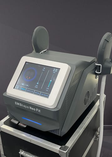 Customer photo review of EMShape® Neo Fit Body Sculpting Machine