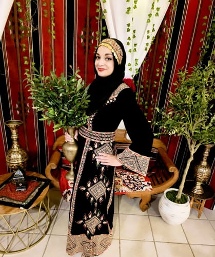 Customer photo review of Black/Gold Simple Dimond Full Embroidered Thobe