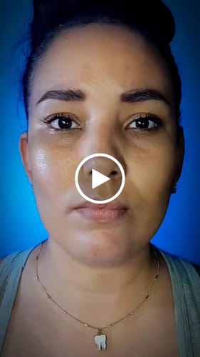 Customer video review of Solid Blue Contacts