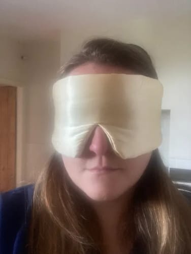 Customer photo review of Masque de Sommeil Profond 100% Soie