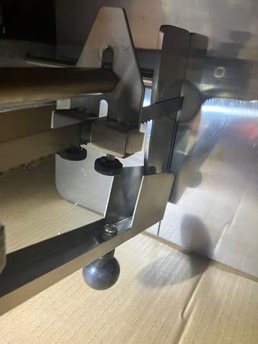 Customer photo review of Sierra Carnicería Cortadora Industrial Carne Hueso Ipx3