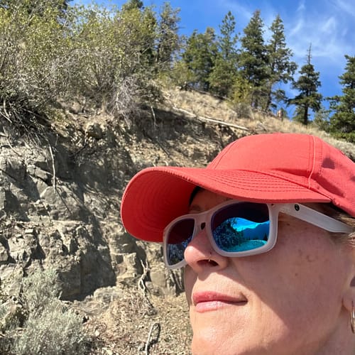 Customer photo review of The Melissa Sunglasses