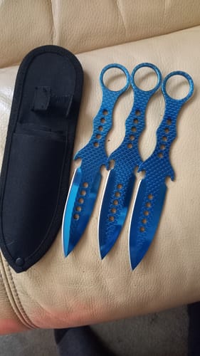 Customer photo review of Skull Head Throwers