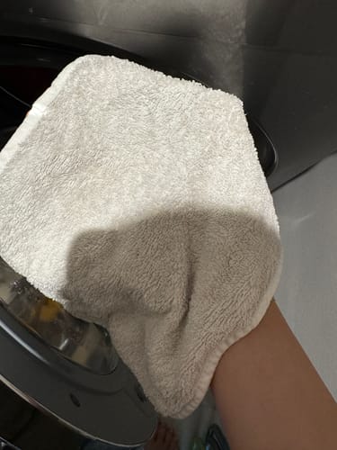 Customer photo review of Reusable Color Catcher