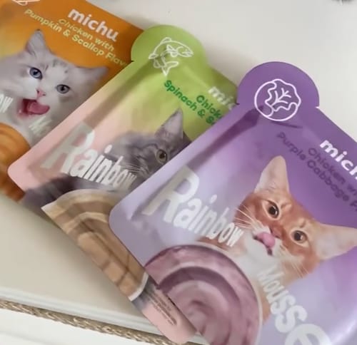 Customer photo review of Michu Rainbow Mousse Wet Cat Food 5 Flavours- Complete Food/Wet Mixer and Topper 10pcs/Pack