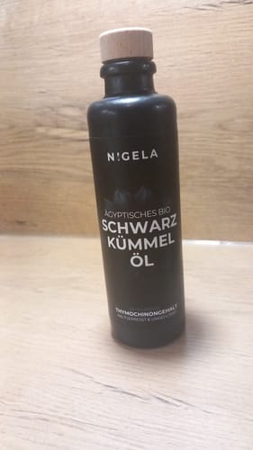 Customer photo review of Ägyptisches Bio Schwarzkümmelöl ungefiltert - kaltgepresst in Rohkostqualität - 200ml