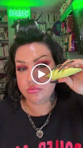 Customer video review of A FLUSH OF COLOUR CREAM BLUSH