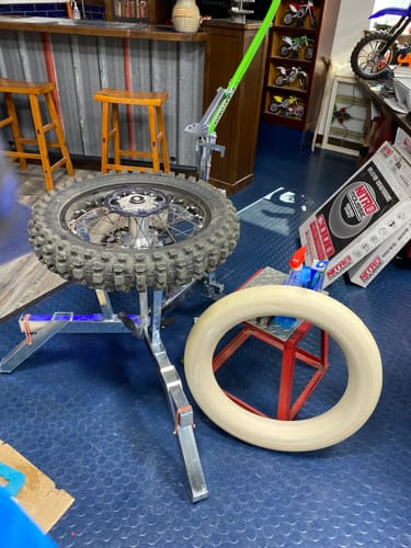 Customer photo review of Lift Kit for Dirt Bike Tire Changer