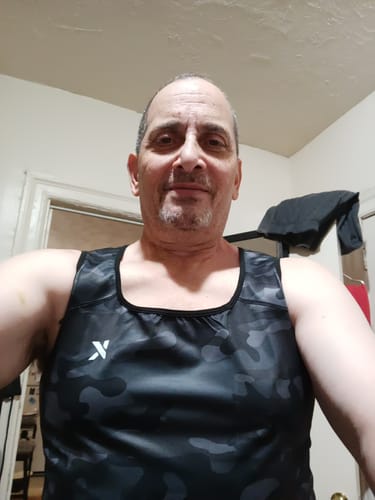 Customer photo review of Men's Heat-Trapping Sweat Vest