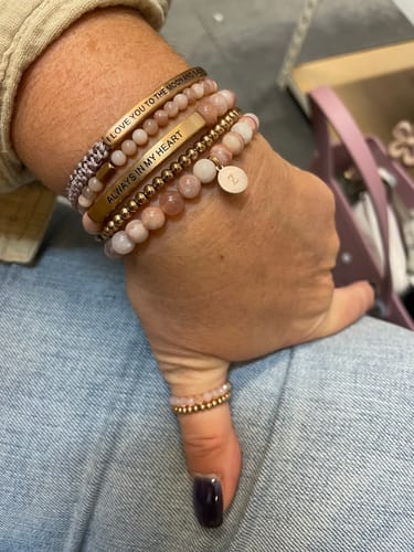 Customer photo review of EARTH STONE STRETCH RINGS (POS)