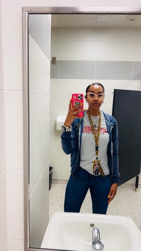 Customer photo review of NutriGain Weight Gain Gummies