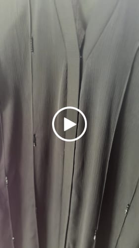Customer video review of Black Pearl Abaya