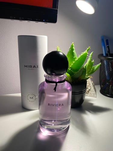 Customer photo review of Miraj Riviera