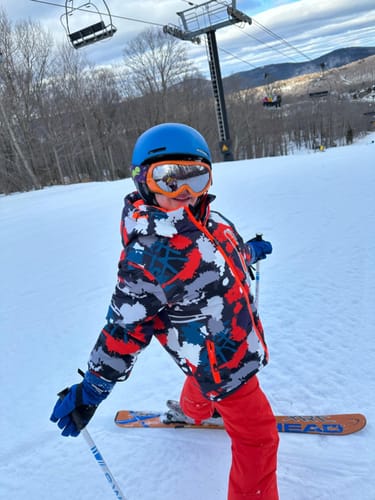 Customer photo review of Unisex Winter Windproof Snowsuit Kids Ski Jackets & Pants Set