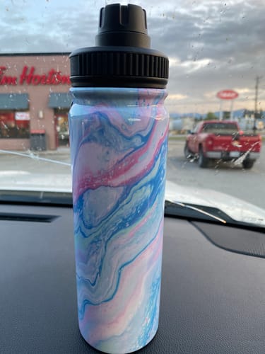 Customer photo review of Marble Elegance Sport Bottle 24oz