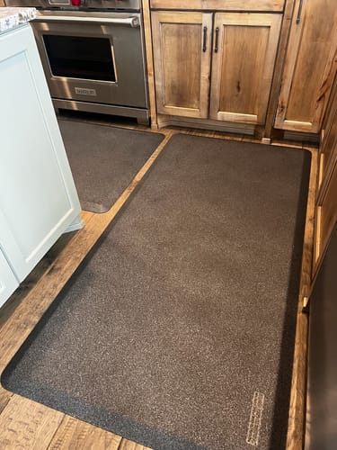 Janet L P. review of Granite Classic – Steel image 1 out of 2