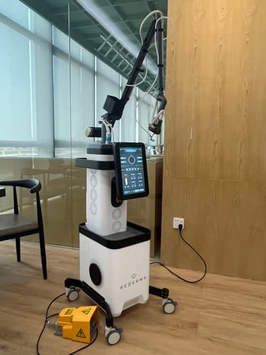 Customer photo review of ReDerma Fractional CO2 Laser with Upgraded RF Tube