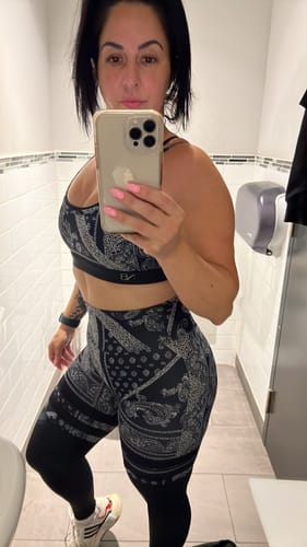 Customer photo review of Ink sports bra