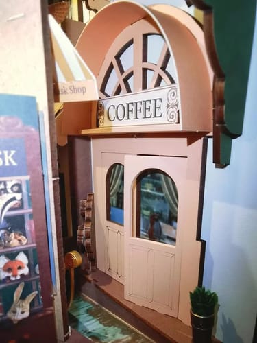 Customer photo review of Romantic Venice DIY Book Nook