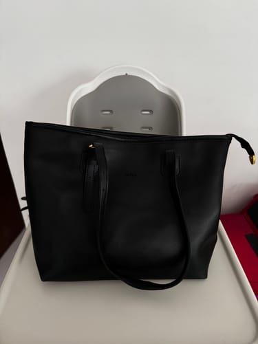 Customer photo review of Estonia Leather Tote bag