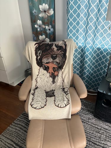 Customer photo review of Plain Dog - Custom Knitted Blanket