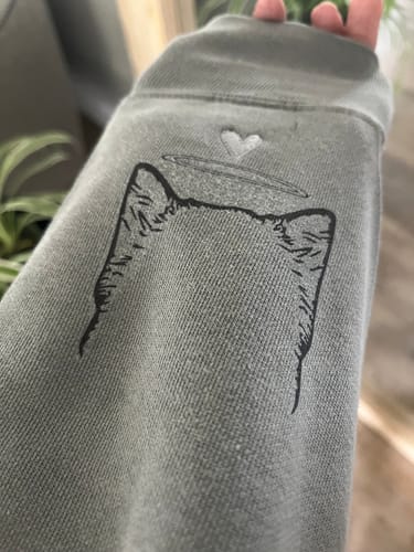 Customer photo review of "Heart on Sleeve" Minimal Ear Outline