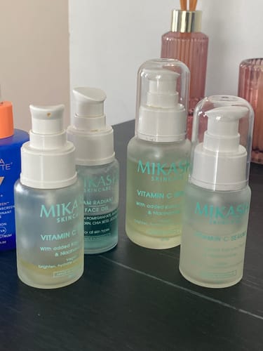 Customer photo review of Vitamin C serum