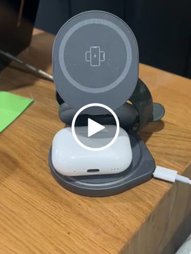 Customer video review of MagFold Twist Qi2