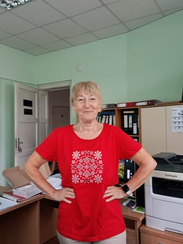 Customer photo review of Дамска тениска "Елховска елбетица"