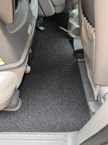 Customer photo review of for Kia Carnival (VQ)2006-2014, Premium Car Floor Mats