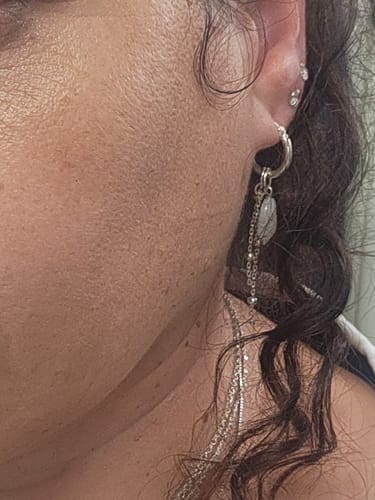 Customer photo review of עגילי מונסטון 4 ב-1 | Mini Mermaid