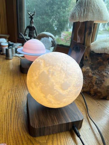 Customer photo review of Original Levitating Moon Lamp