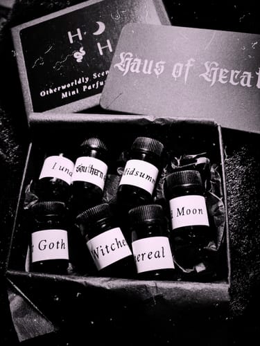Customer photo review of The Mini Otherworldly Collection + Exclusive Discount Code