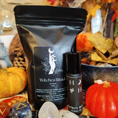 Customer photo review of Ritual Salt Soak ‘Witches’ 200g Rose petal & Witches essential oils