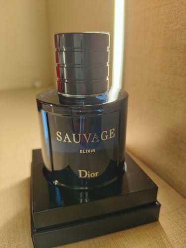 Customer photo review of Christian Dior Sauvage Elixir Perfume