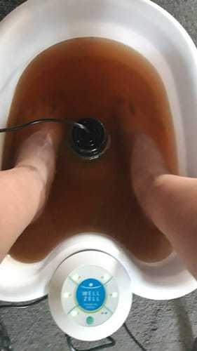 Customer photo review of Detox Fußbad - Fußbad - Elektrolyse Fußbad - Wellzell Fußbad