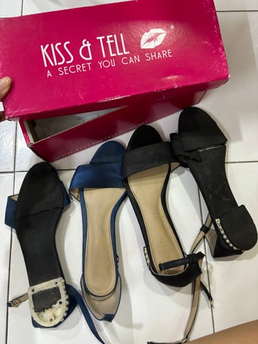 Customer photo review of Luna Sandals in Blue