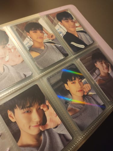 Customer photo review of Premium+ Slim Photocard Sleeves