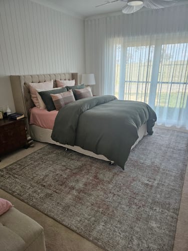 Customer photo review of Meadow Blush Machine Washable Rug