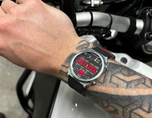 Customer photo review of RETRO LED WATCH 'TimeRed'