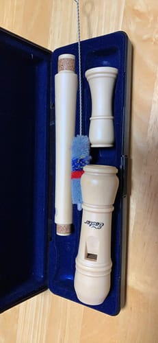 Customer photo review of Eastar ソプラノリコーダー メイプル製 C調 小学校 ケース&お手入れセット付 初心者にも (ジャーマン式) ERS-31M