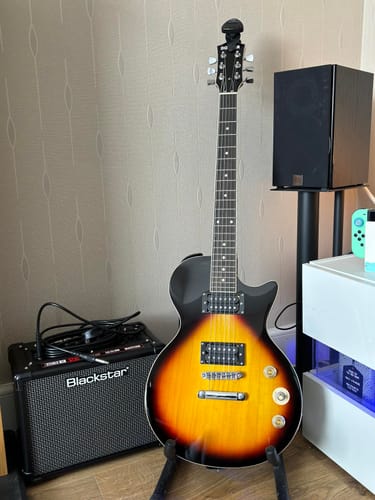 Customer photo review of Donner DL-124 LPタイプ 39インチエレキギター 初心者セット フルサイズ ポプラ材 HHピックアップ配列 専用ケース ストラップ シールド付