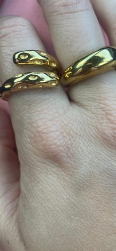 Customer photo review of ‘Selva’ Molten Twist Ring