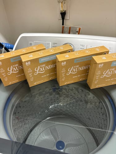 Customer photo review of Nordic Breeze Scented Laundry Sheets