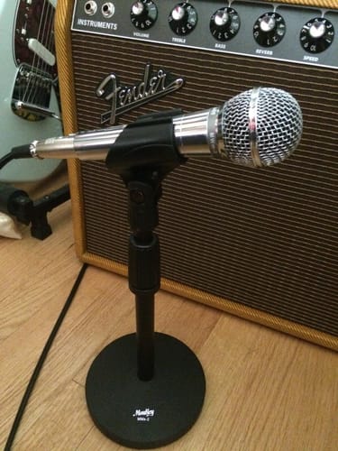 Customer photo review of Moukey マイクスタンド 卓上 32~47cm高さ調整可能 変換ネジ付 Blue Yeti/Snowball/SM57/SM58 /SM86/SM87対応 (1点) MMs-2