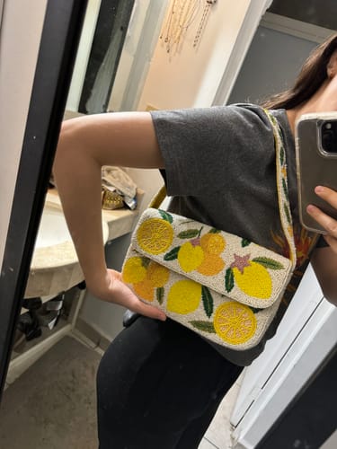 Customer photo review of Make Lemonade Shoulder Bag