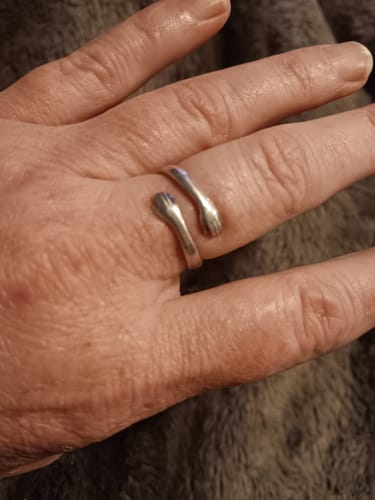 Customer photo review of Hug From Heaven Ring