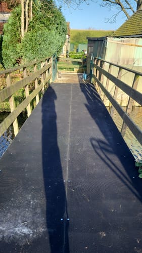 John H. review of Rubber antislip matten 'Rough top' image 1 out of 1