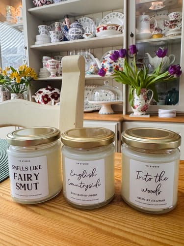 Customer photo review of English Countryside Candle
