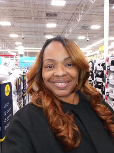 Customer photo review of Motown Tress Salon Touch Lace Glueless Switchable HD Lace Front Wig - CLS.CROWN